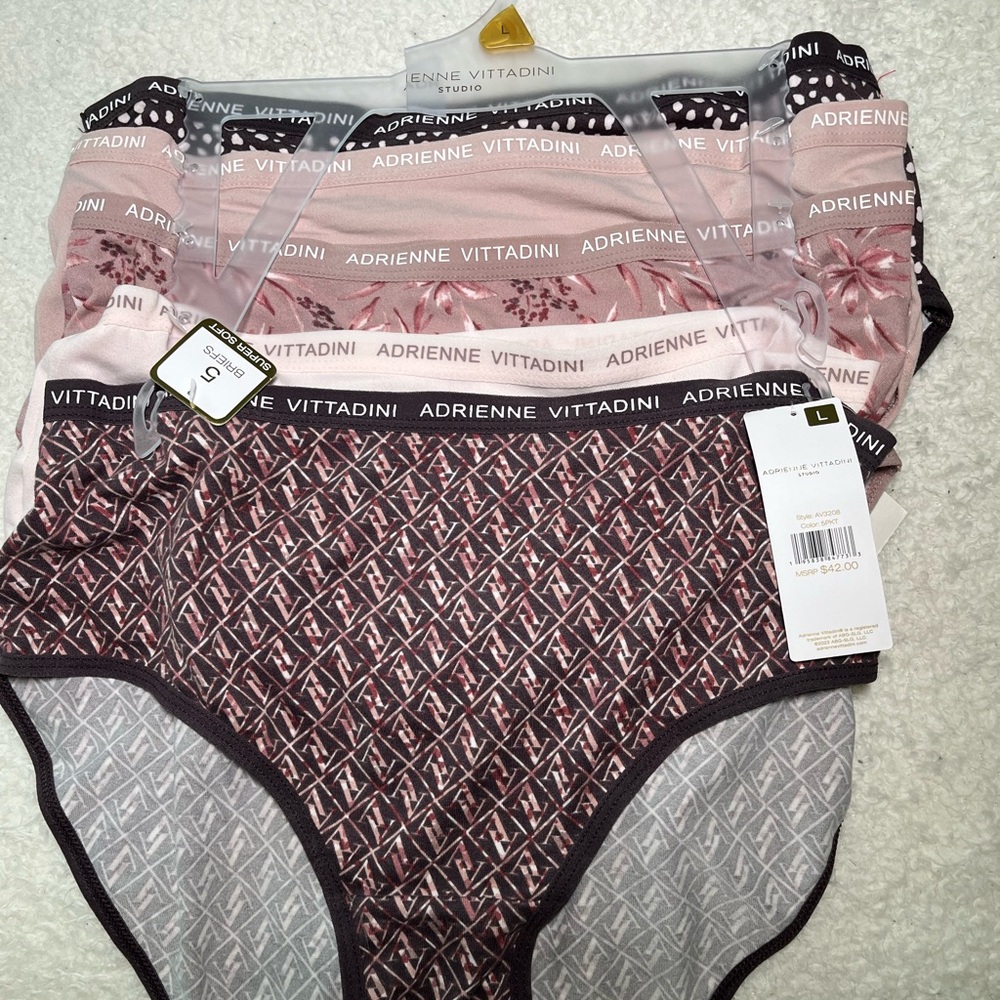 5 piece Adrienne Vittadini underwear set | Size: Large | BRAND NEW!